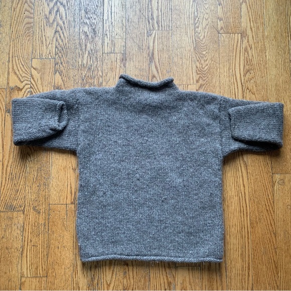 100% WOOL SWEATER - Picture 3 of 3
